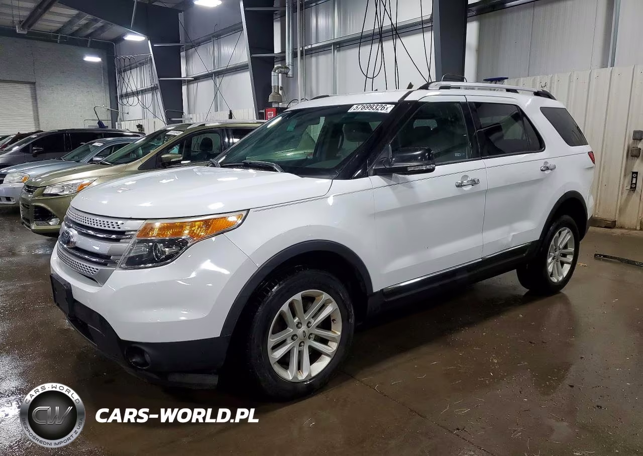 2015 Ford Explorer Xlt – zdjęcie 1 z 13