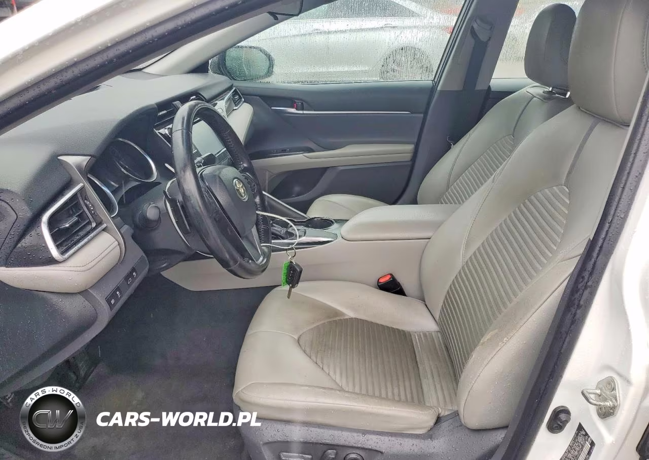 2018 Toyota Camry Se VIN:4T1B11HK7JU040874 - 7