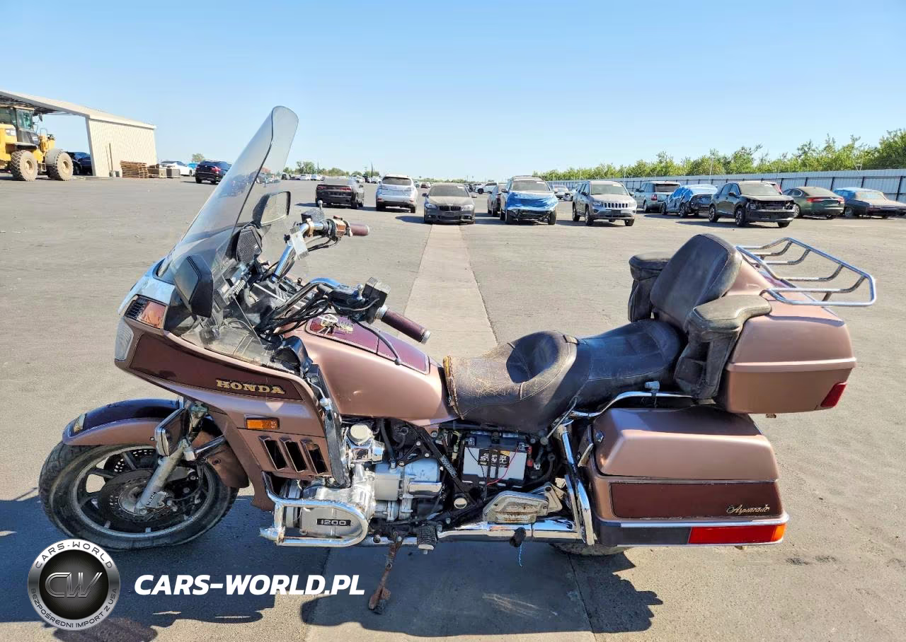 1986 Triumph Gl1200 A VIN:1HFSC1452GA212341 - 3