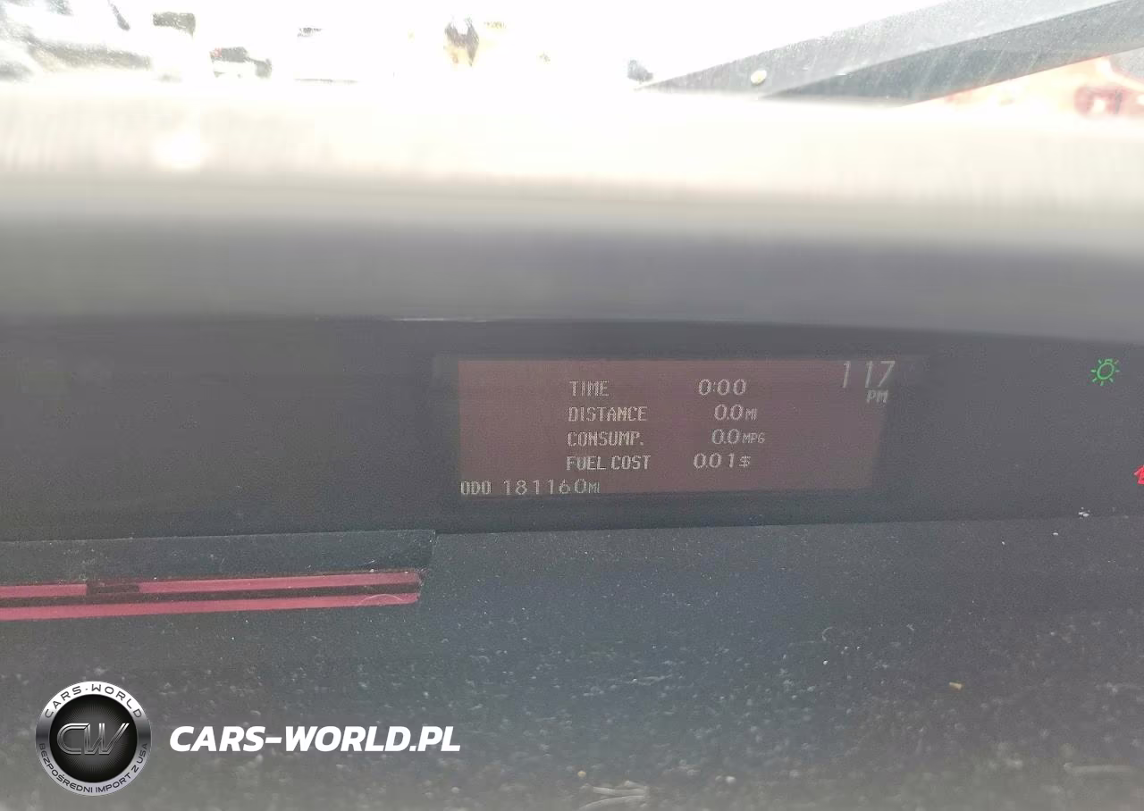 2013 Toyota Prius Two VIN:JTDKN3DU5D5609652 - 9