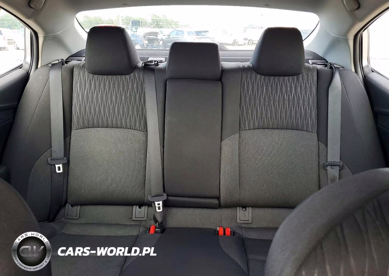 2025 Toyota Camry Le VIN:4T1DAACK9SU004928 - 10