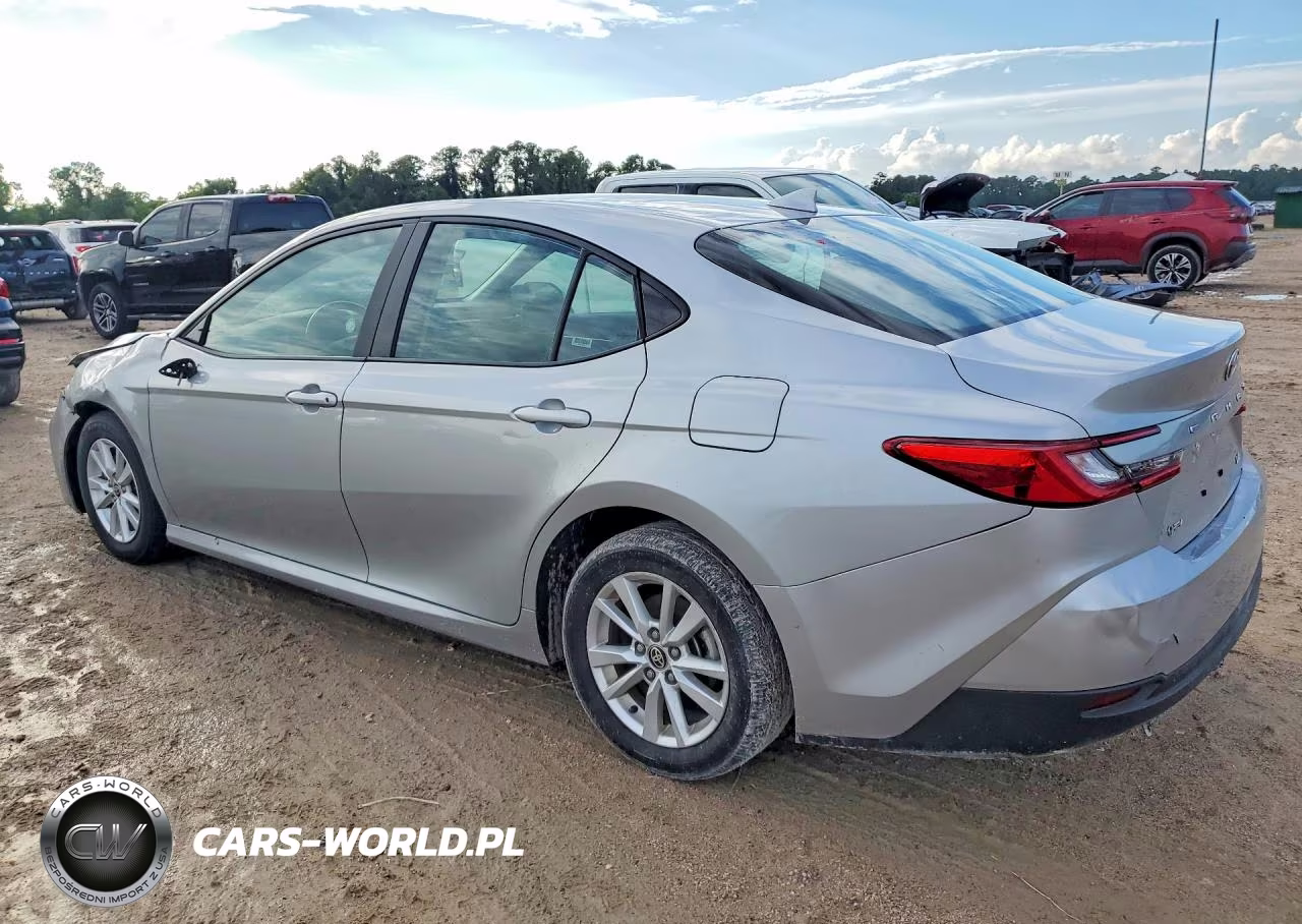 2025 Toyota Camry Le VIN:4T1DAACK9SU004928 - 2