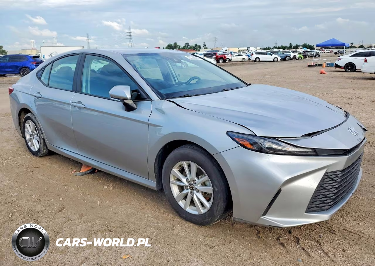 2025 Toyota Camry Le VIN:4T1DAACK9SU004928 - 4