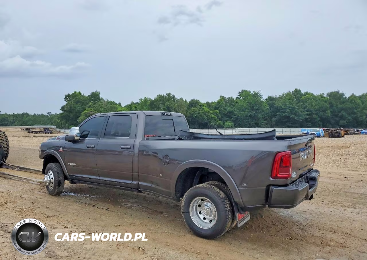 2026 Ram 3500 Limited VIN:3C63RRRL8TG153060 - 3