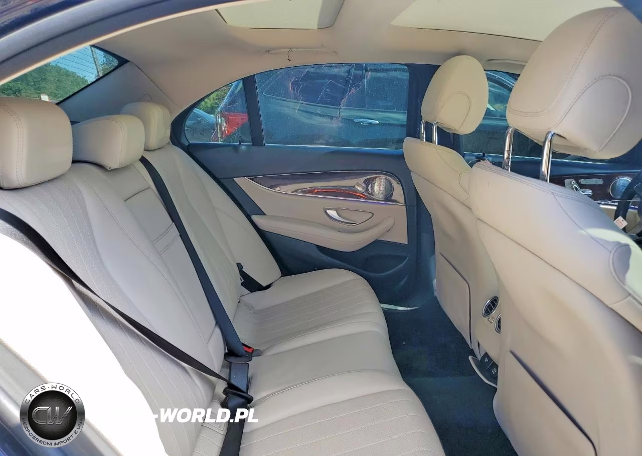 2018 Mercedes-Benz E 300 4Matic VIN:WDDZF4KB2JA371562 - 10
