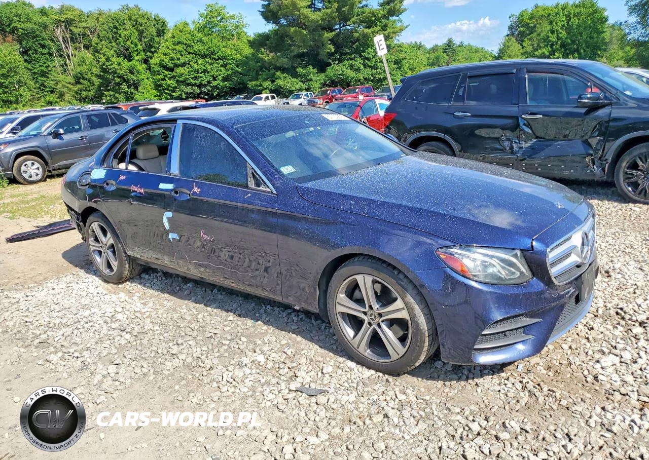 2018 Mercedes-Benz E 300 4Matic VIN:WDDZF4KB2JA371562 - 4