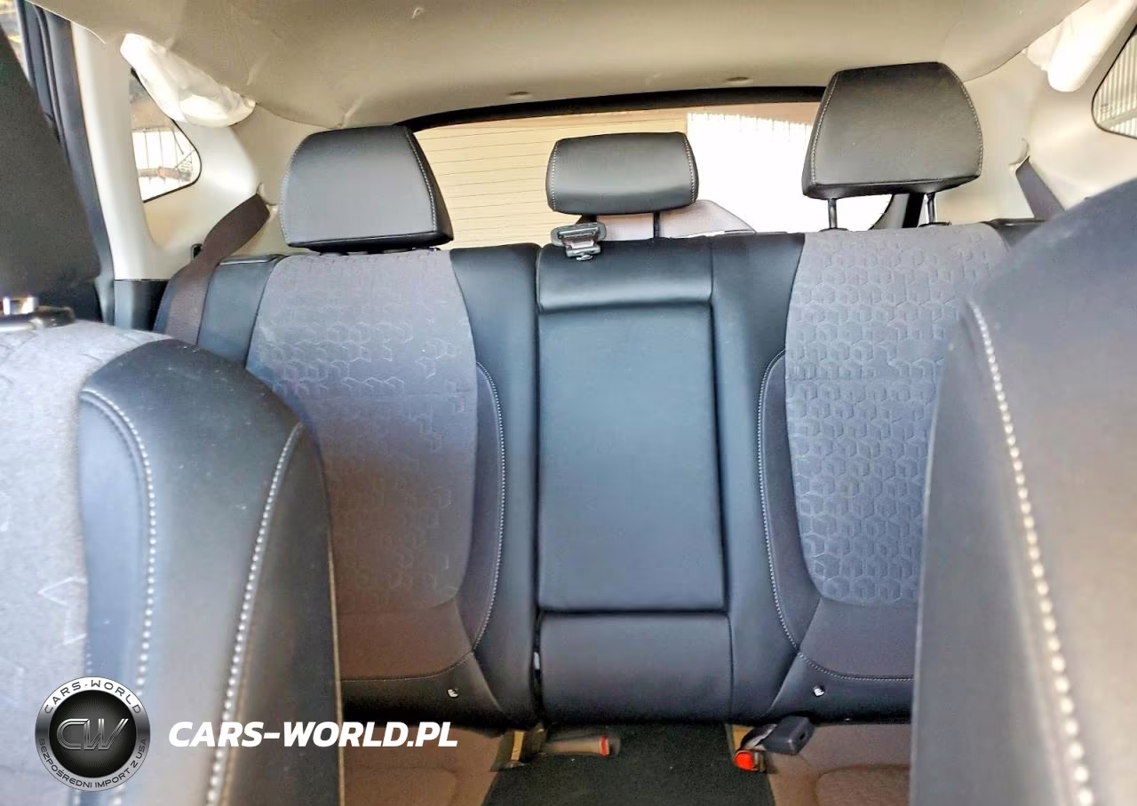 2025 Kia Seltos S VIN:KNDEU2AA0S7811143 - 10