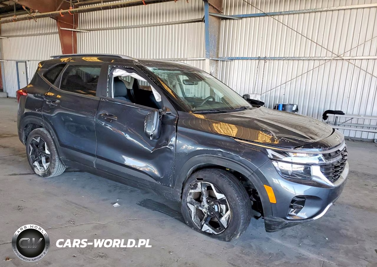 2025 Kia Seltos S VIN:KNDEU2AA0S7811143 - 4