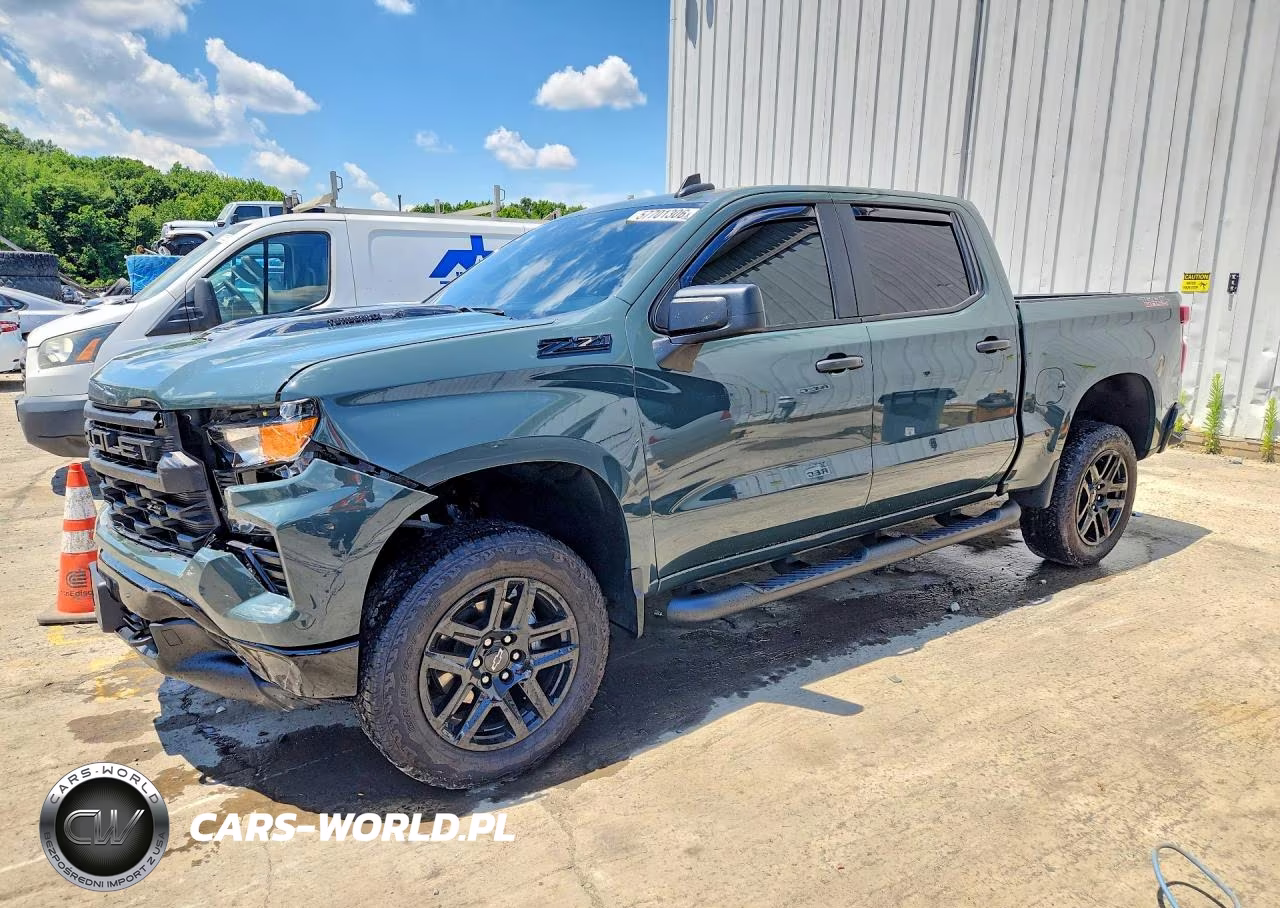 2025 Chevrolet Silverado K1500 Trail Boss Custom – zdjęcie 1 z 12