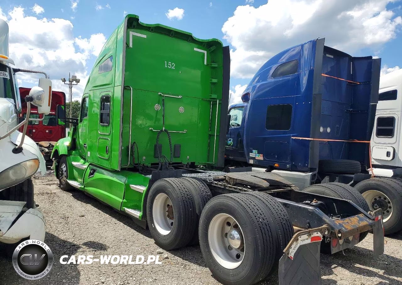 2017 Kenworth T680 Semi Truck VIN:1XKYD49XXHJ152893 - 3