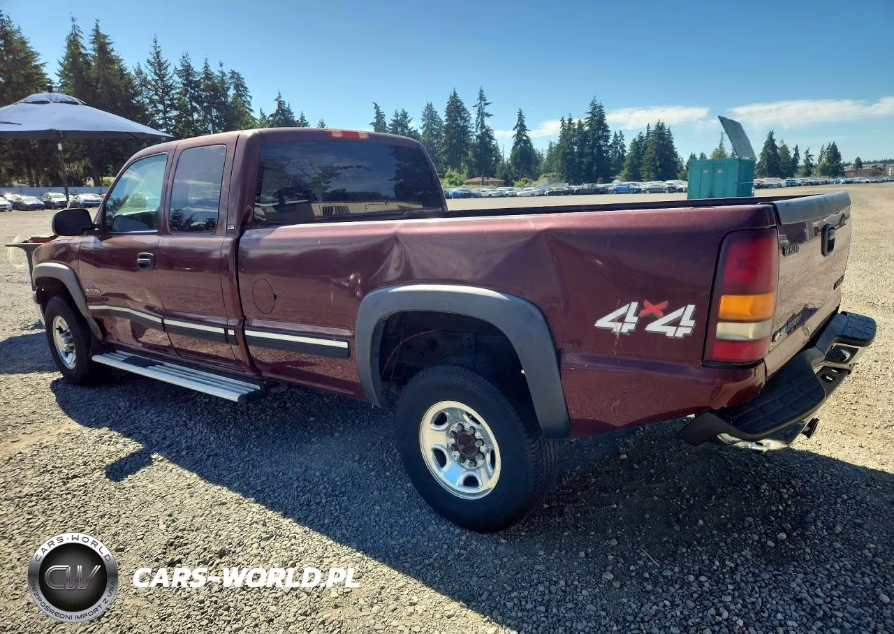 2000 Chevrolet Silverado K2500 VIN:1GCGK29U5YE418093 - 2