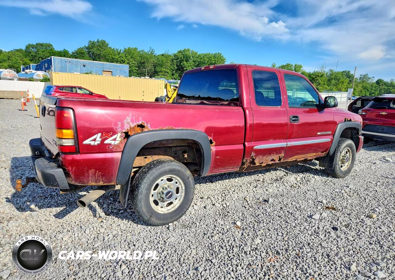 2005 GMC Sierra K2500 Heavy Duty VIN:1GTHK29U05E343948 - 3