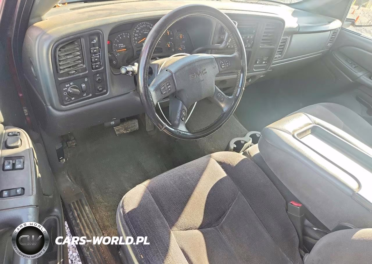2005 GMC Sierra K2500 Heavy Duty VIN:1GTHK29U05E343948 - 8
