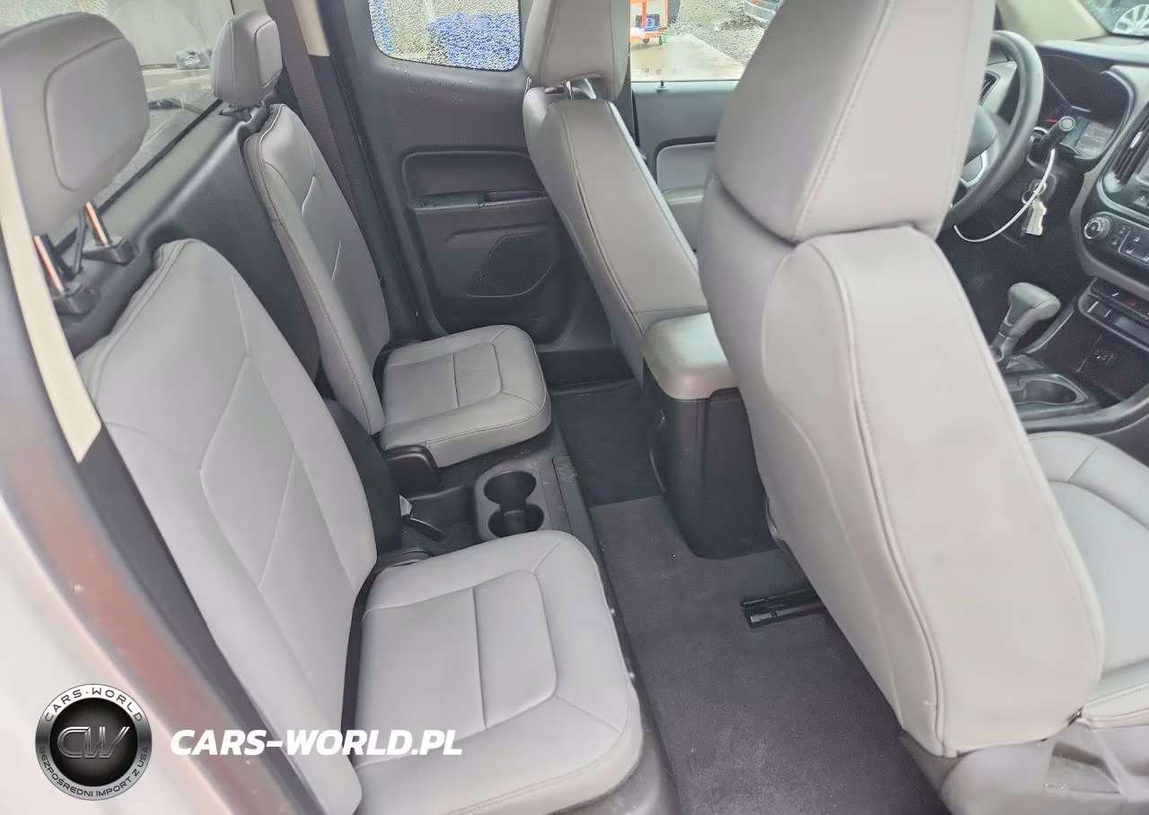 2020 Chevrolet Colorado VIN:1GCHSBEA8L1216297 - 10