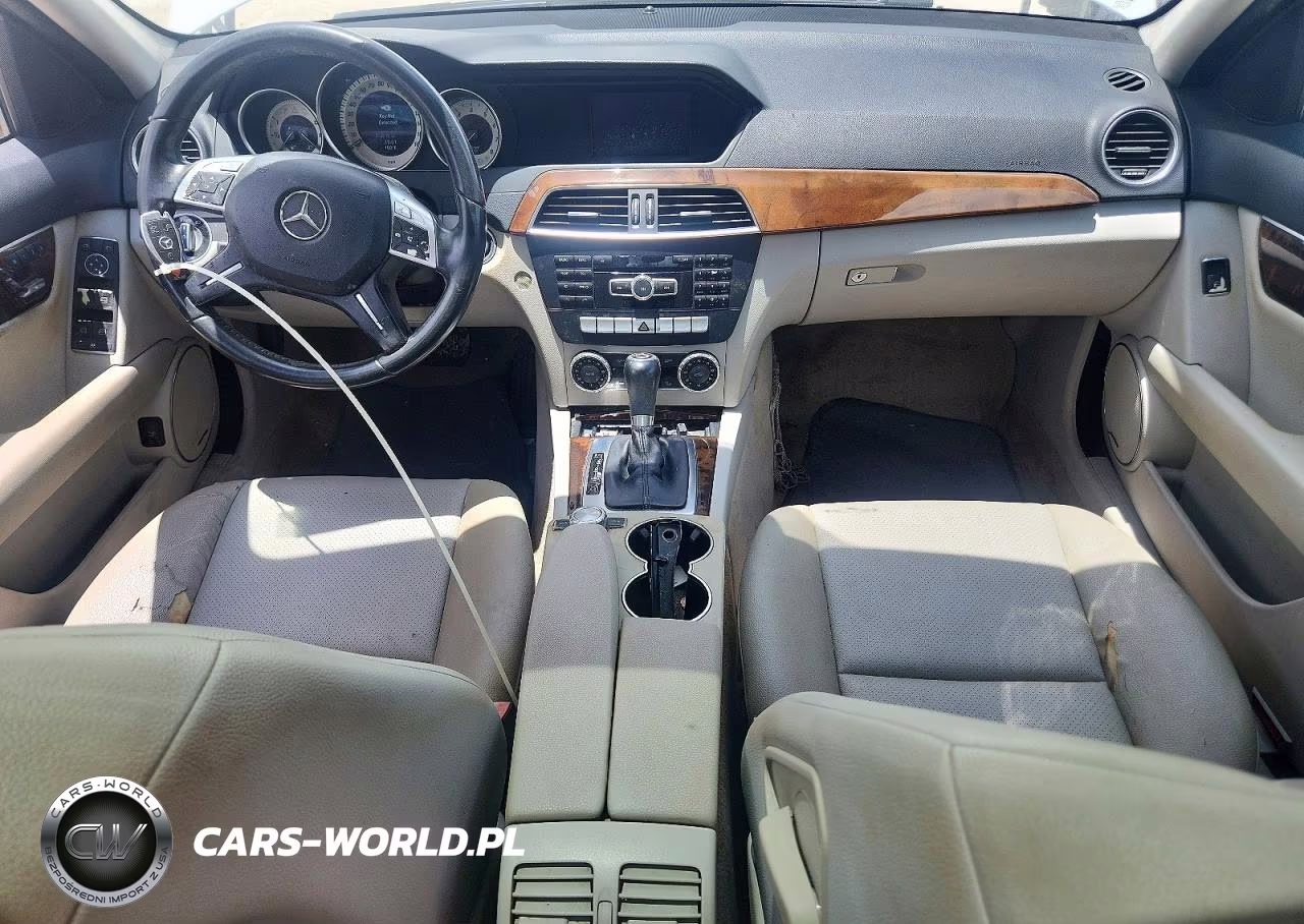2013 Mercedes-Benz C 250 VIN:WDDGF4HBXDR283587 - 8