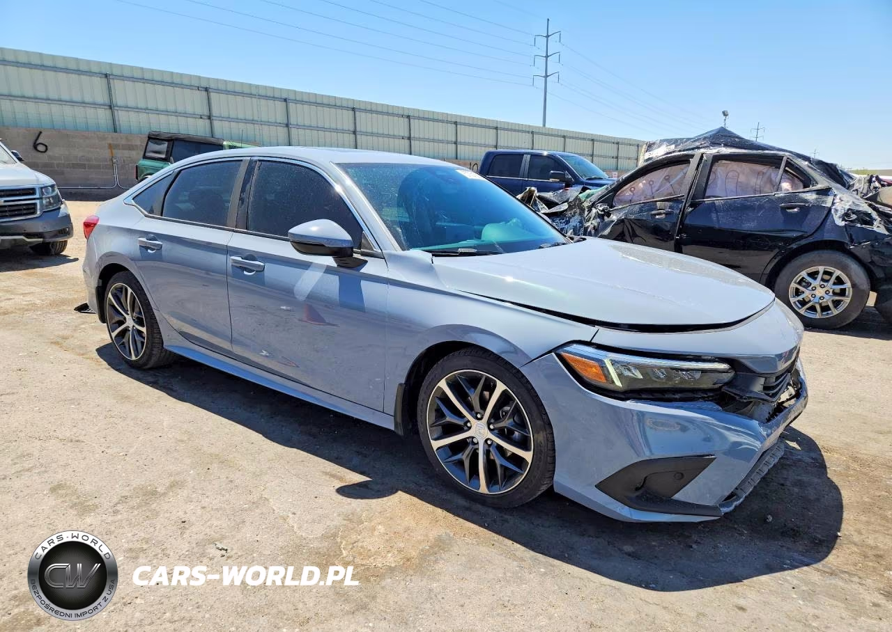 2024 Honda Civic Touring VIN:2HGFE1F98RH312469 - 4