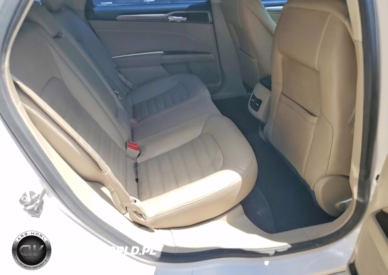 2017 Ford Fusion Se Hybrid VIN:3FA6P0LU8HR247787 - 10