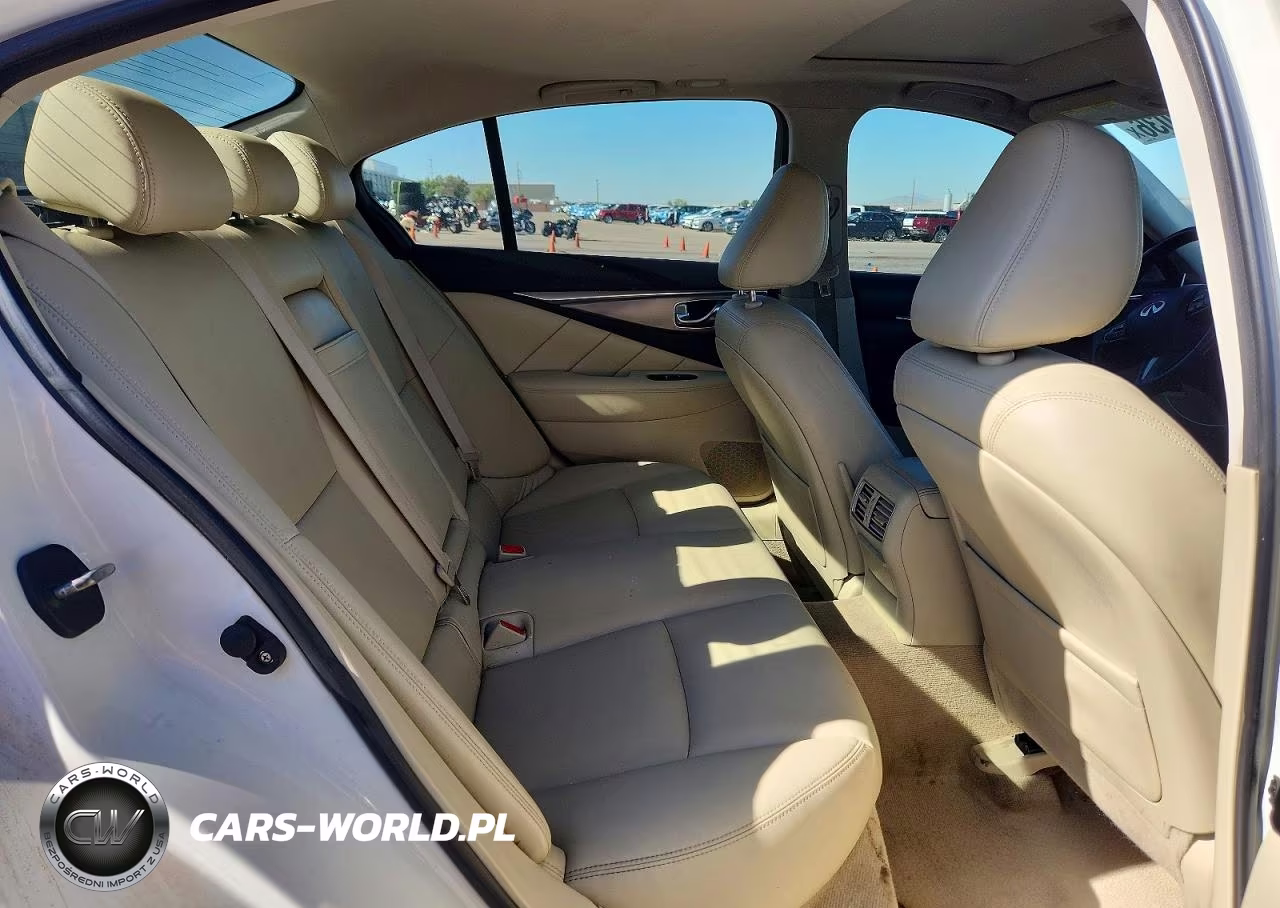 2017 Infiniti Q50 3.0T Premium VIN:JN1EV7AR3HM834493 - 10