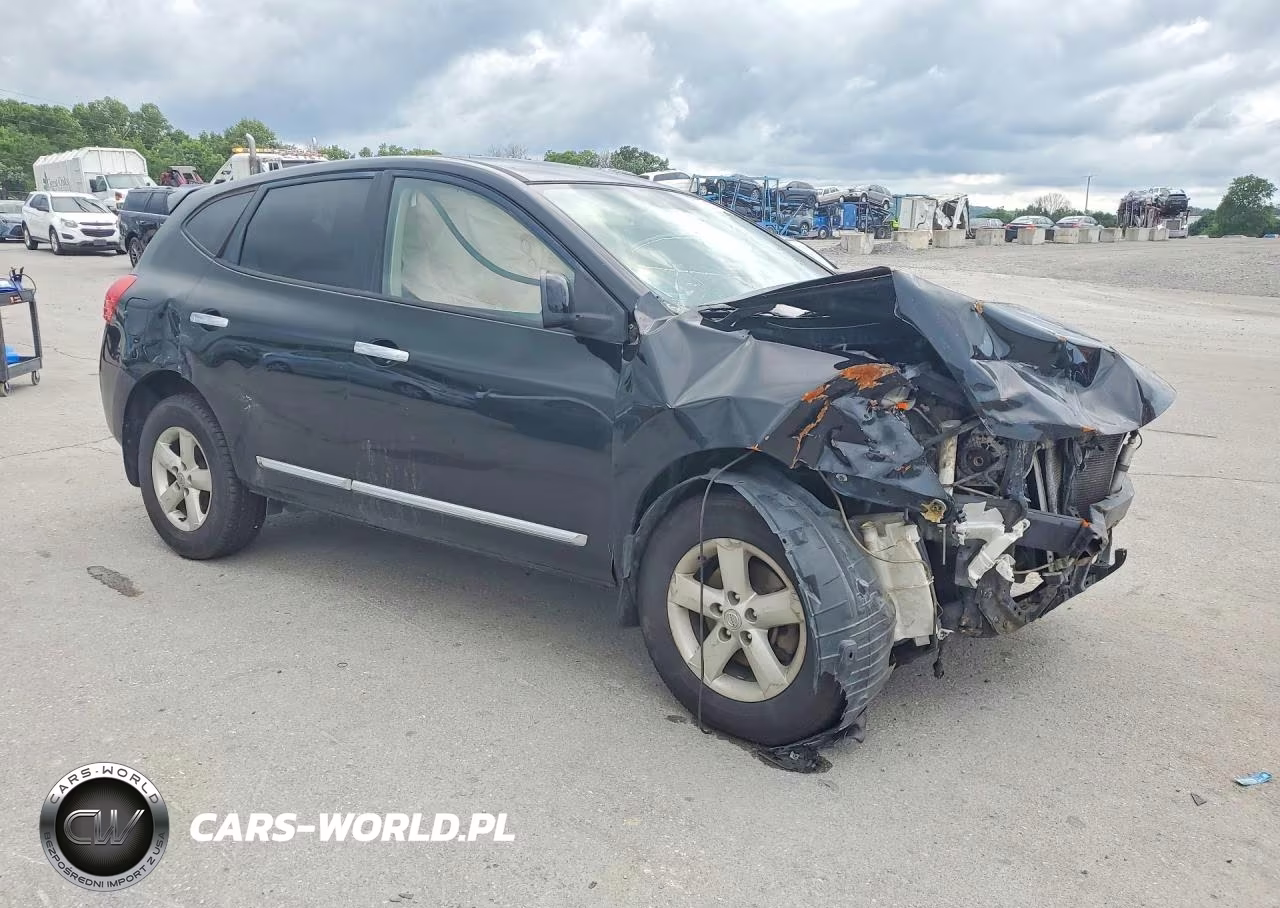 2013 Nissan Rogue S VIN:JN8AS5MVXDW655226 - 4