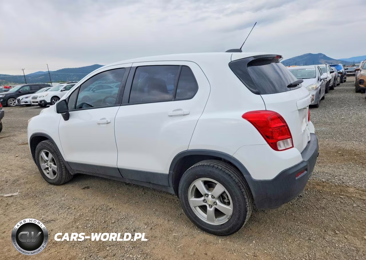 CHEVROLET TRAX 1LS VIN:KL7CJPSB6FB130957 - 2