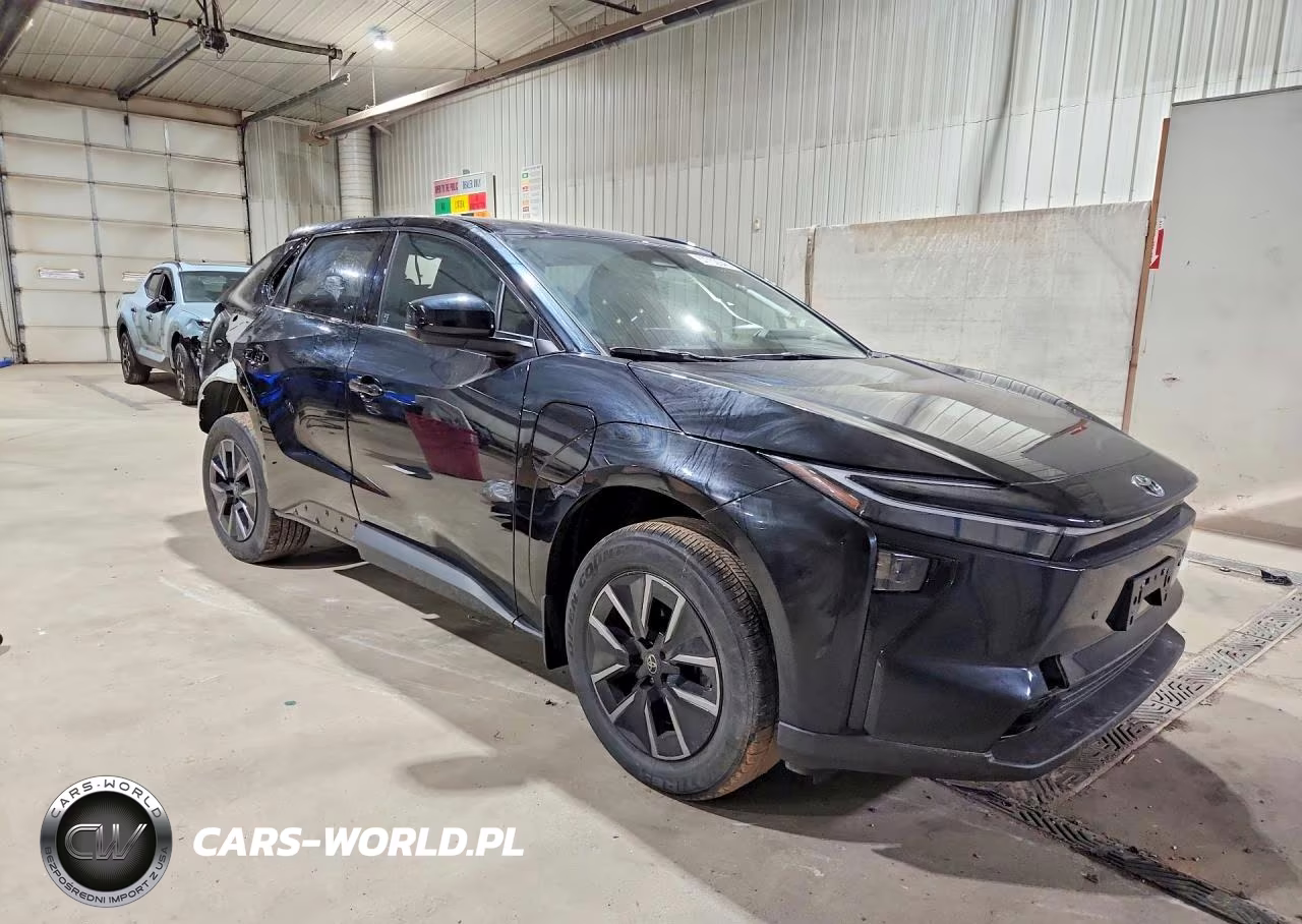 2026 Toyota Bz Xle Plus VIN:JTMBCAEB8TA000780 - 4
