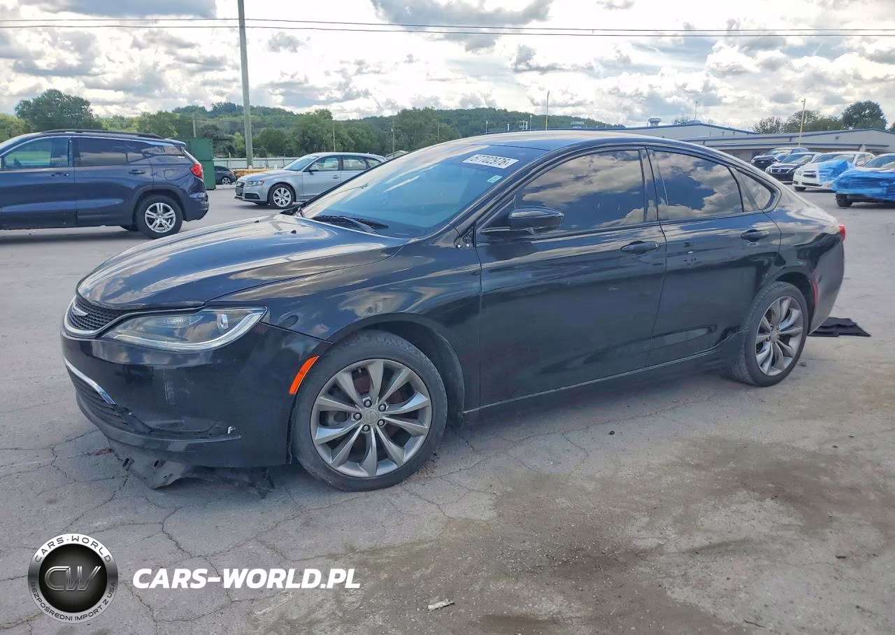2016 Chrysler 200 S – zdjęcie 1 z 12