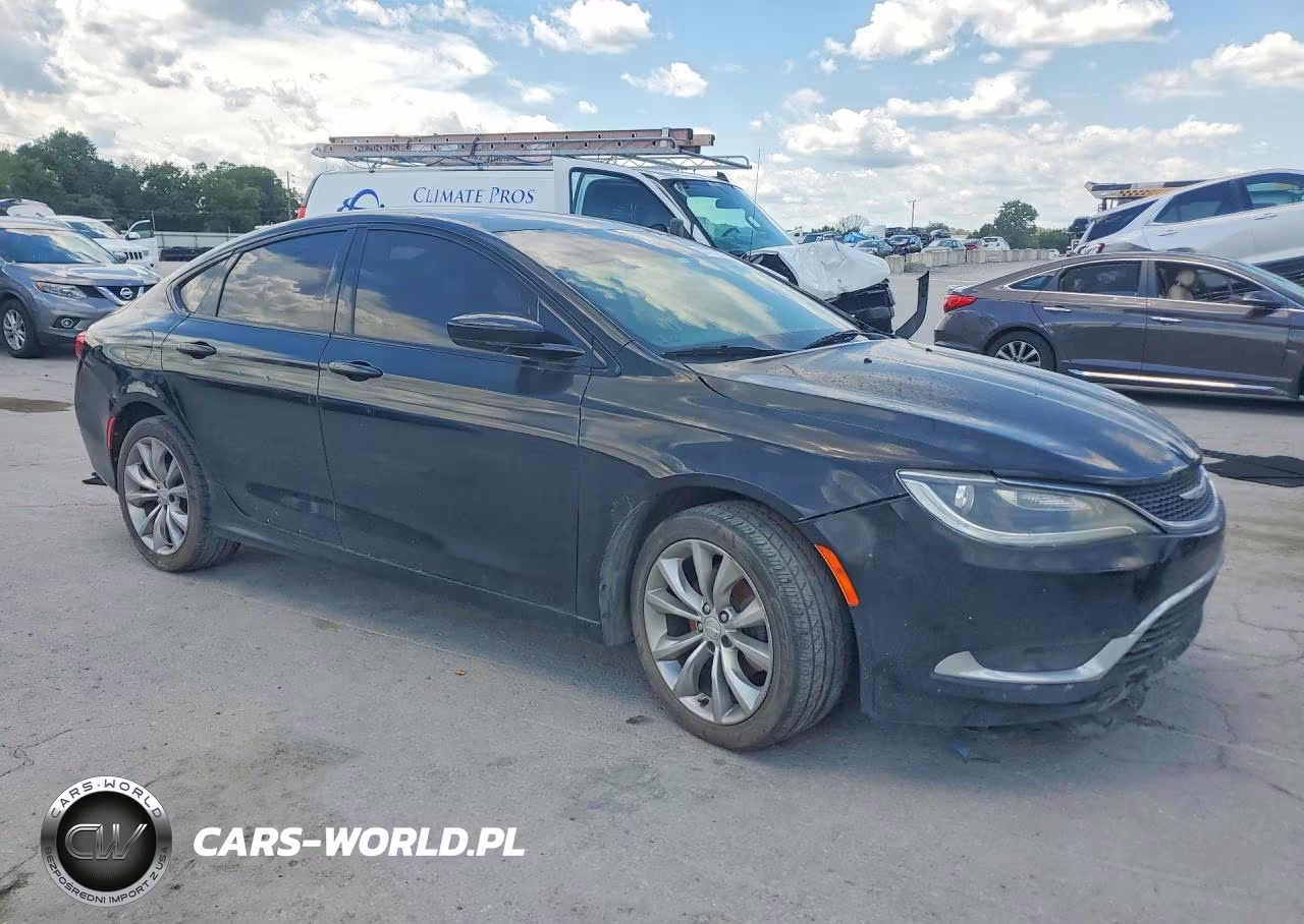 2016 Chrysler 200 S VIN:1C3CCCBB5GN139028 - 4