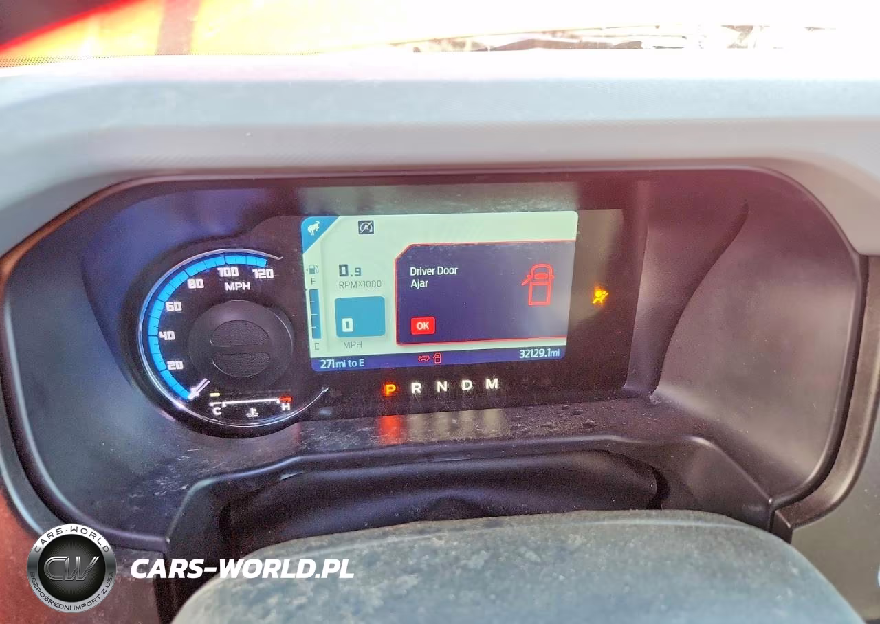 2023 Ford Bronco Base VIN:1FMDE5CH3PLC17287 - 9