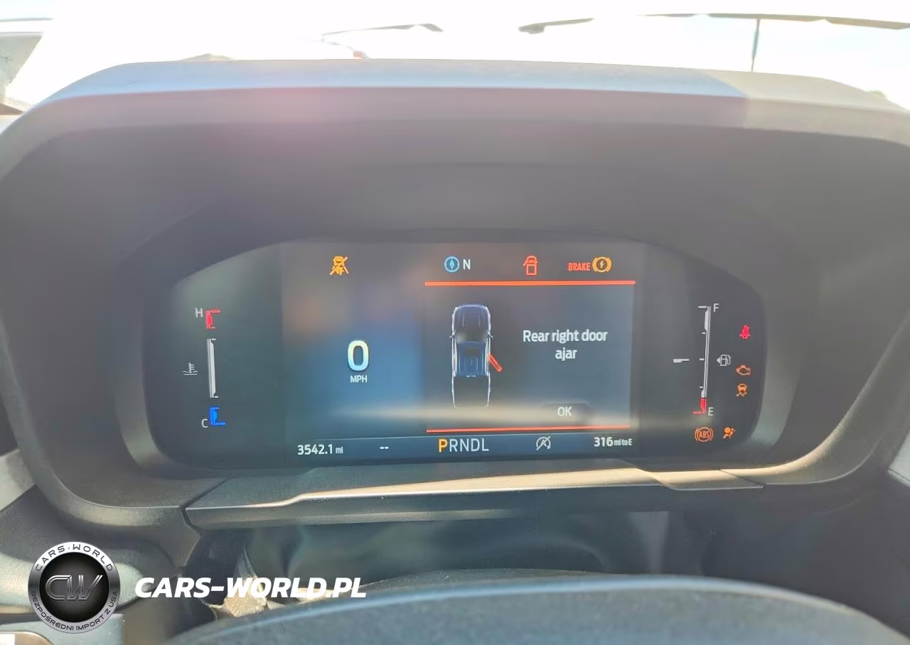 2025 Ford Maverick Xlt VIN:3FTTW8JA1SRA66514 - 9