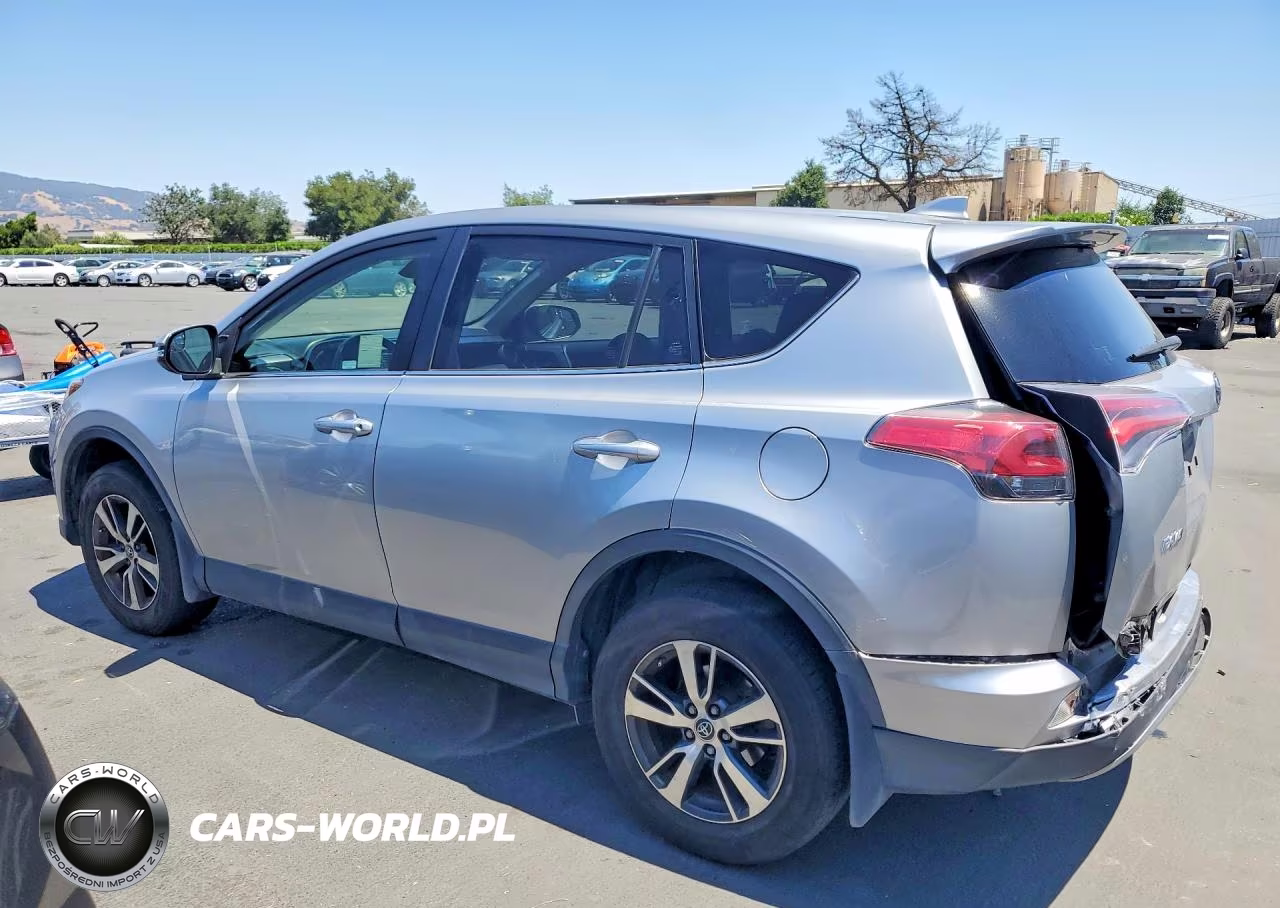 2018 Toyota Rav4 Xle VIN:JTMWFREV9JJ208634 - 2