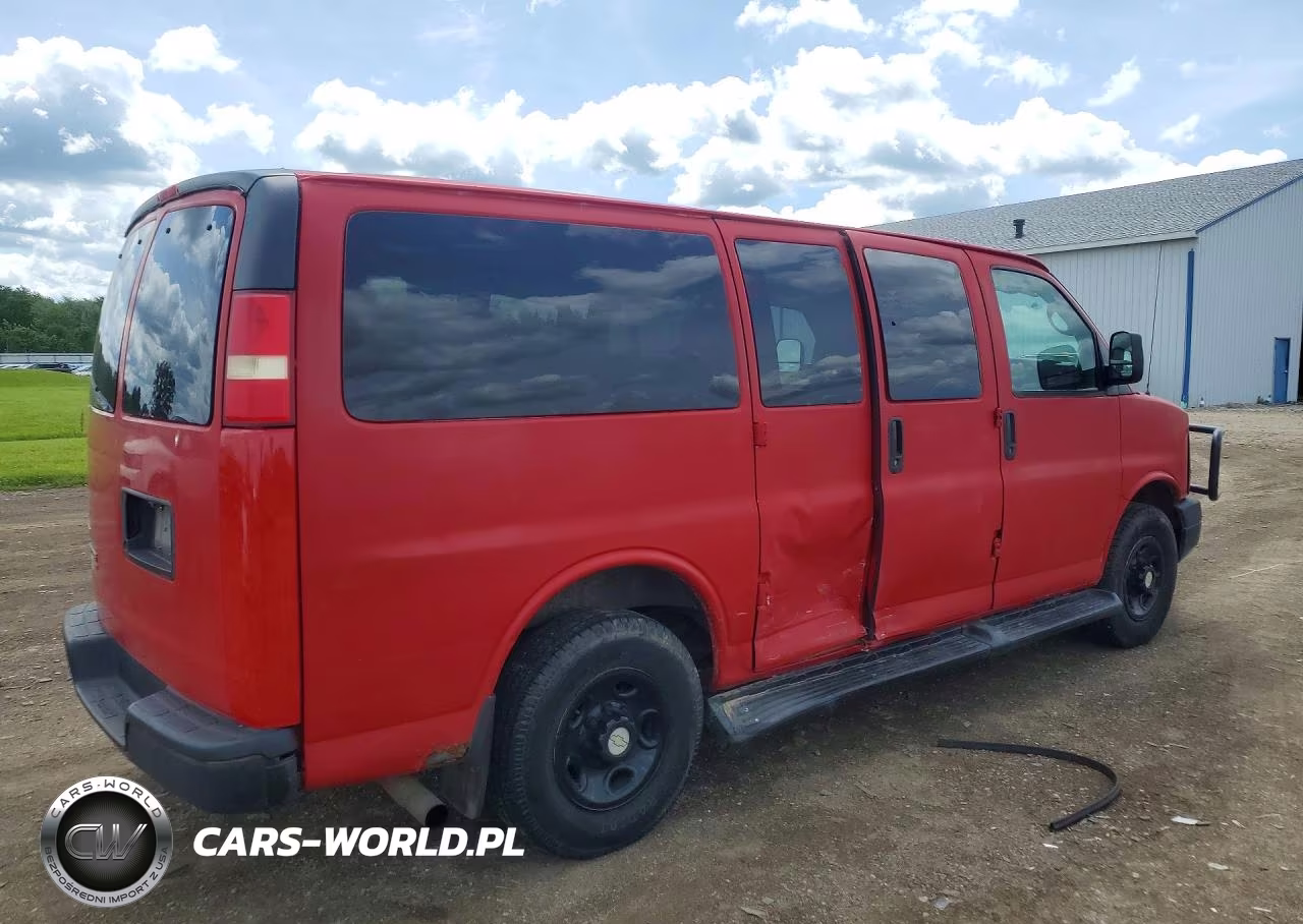 2010 Chevrolet Express G2500 Ls VIN:1GAZGPDG9A1160952 - 3