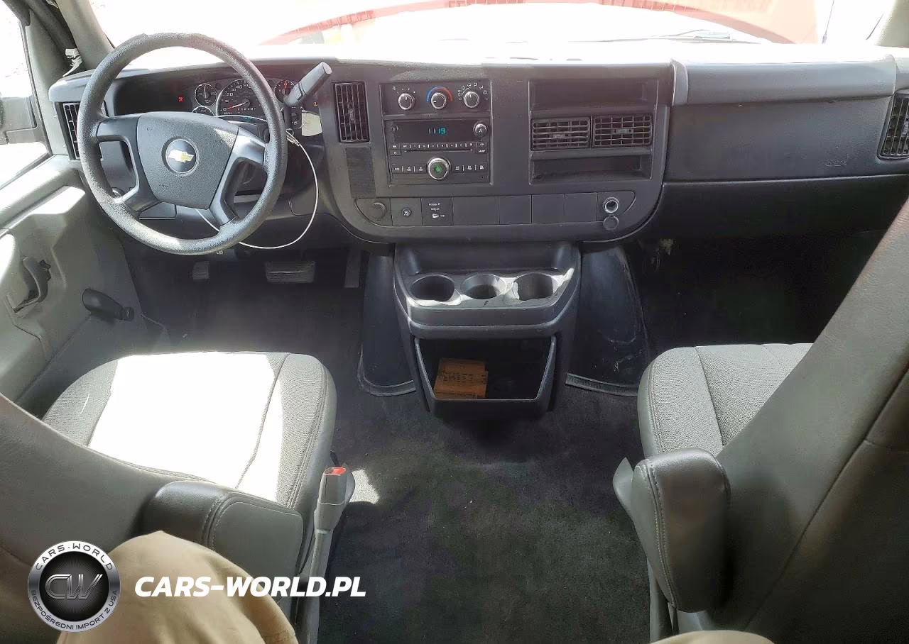 2010 Chevrolet Express G2500 Ls VIN:1GAZGPDG9A1160952 - 8