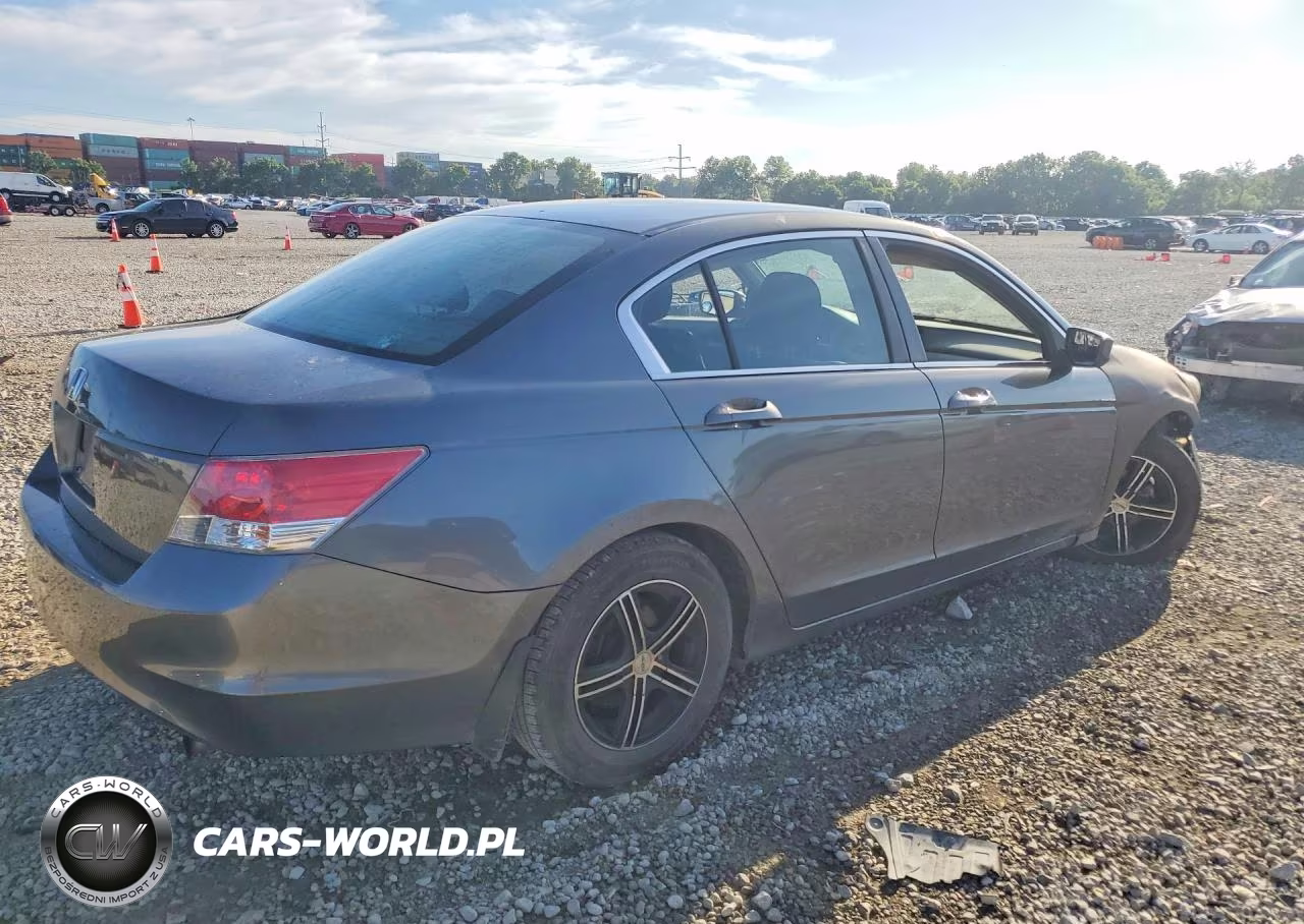 2010 Hyundai Accord VIN:1HGCP2F3XAA042484 - 3
