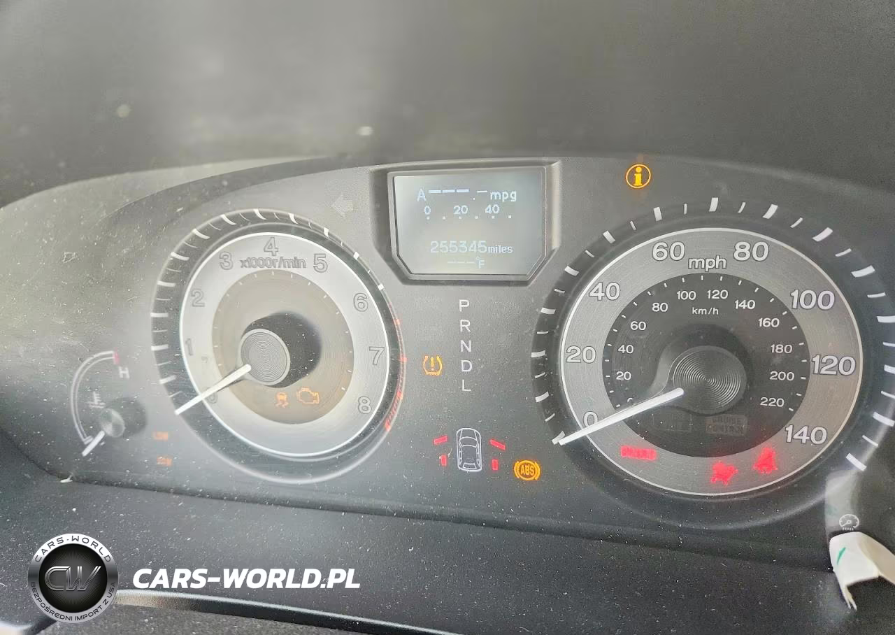 2015 Honda Odyssey Touring VIN:5FNRL5H99FB086241 - 9