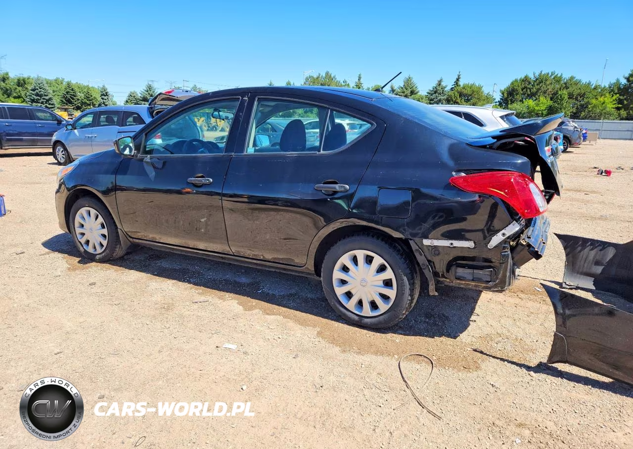 2019 Nissan Versa S Plus VIN:3N1CN7AP5KL807626 - 2