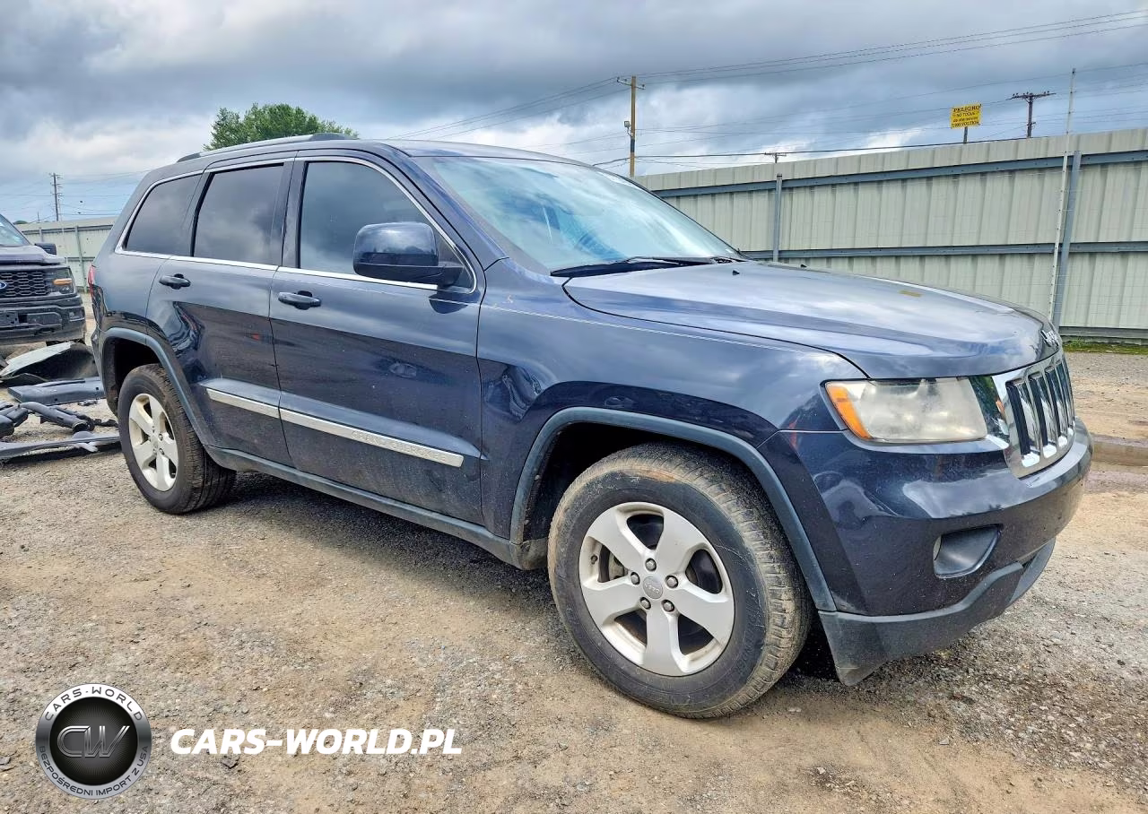 2013 Jeep Grand Cherokee Laredo VIN:1C4RJEAG9DC650785 - 4