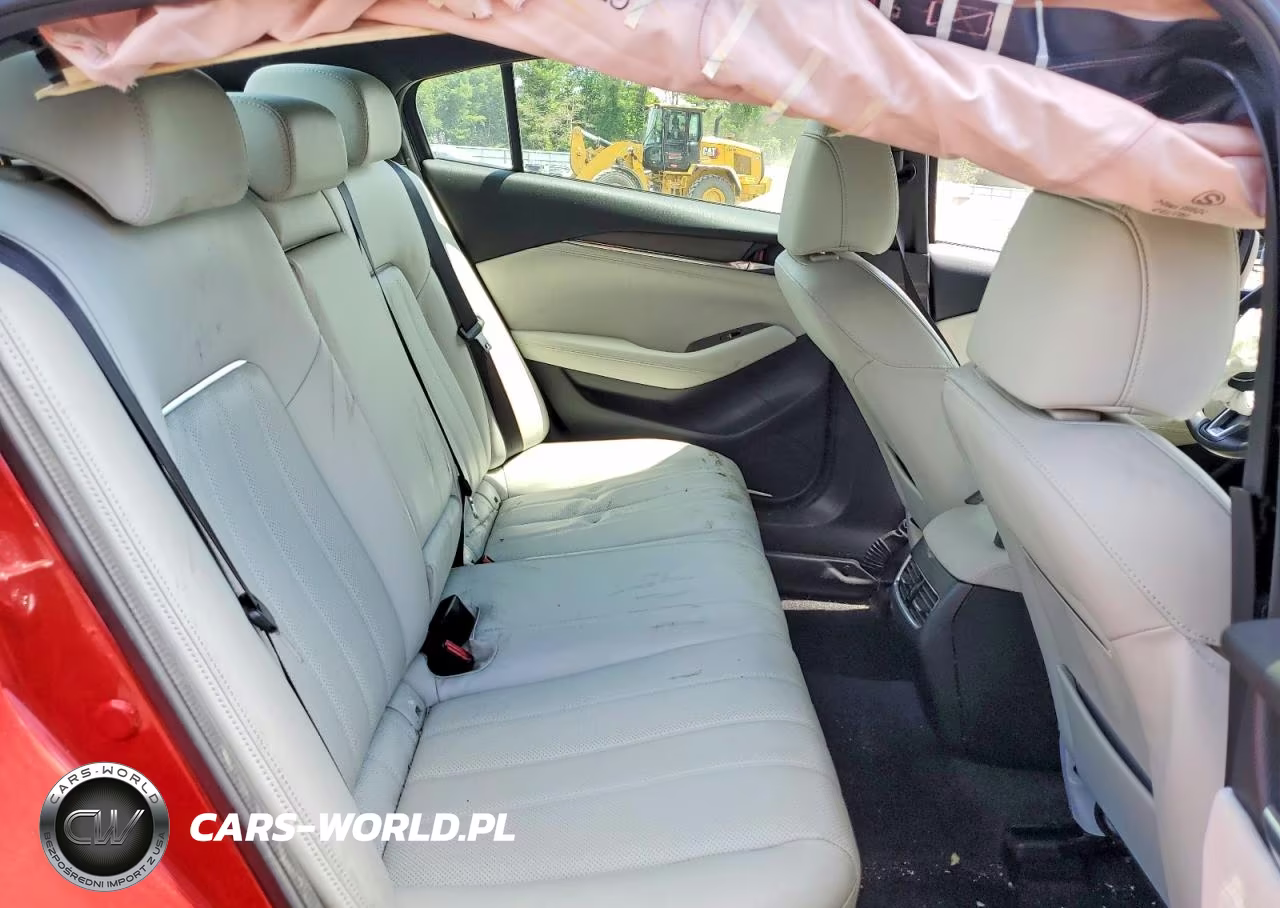 2018 Mazda 6 Signature VIN:JM1GL1XY6J1325755 - 10
