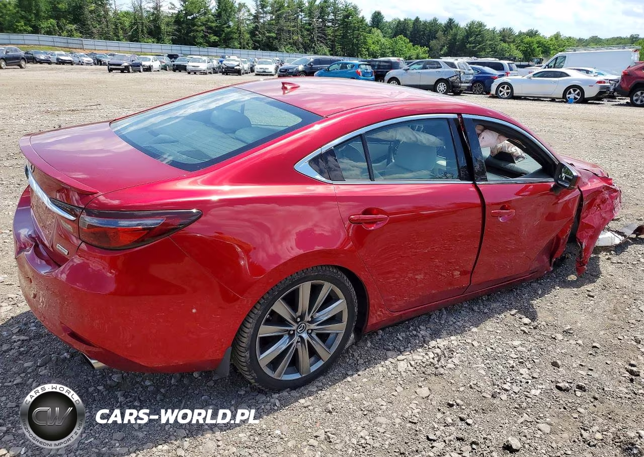 2018 Mazda 6 Signature VIN:JM1GL1XY6J1325755 - 3