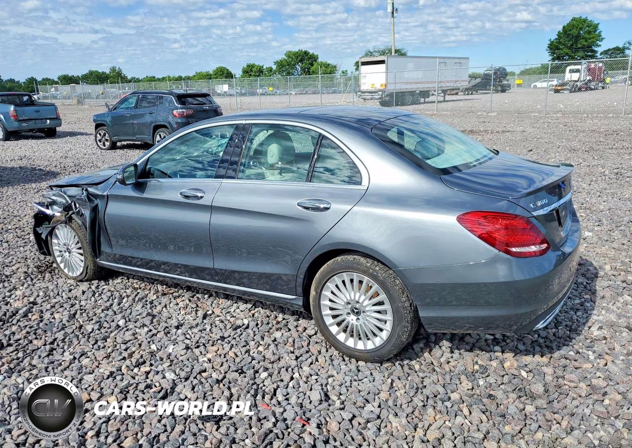 2017 Mercedes-Benz C 300 4Matic VIN:55SWF4KB5HU223273 - 2