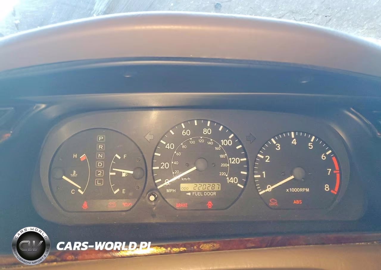 2001 Toyota Camry Le VIN:JT2BG28K510602392 - 9