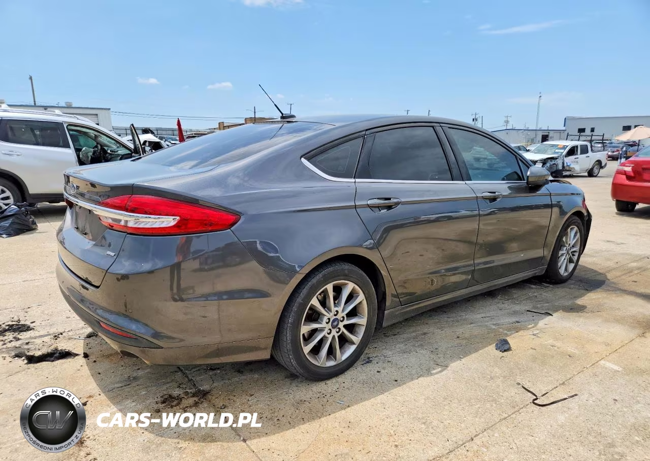 2017 Ford Fusion Se VIN:3FA6P0H79HR397829 - 3