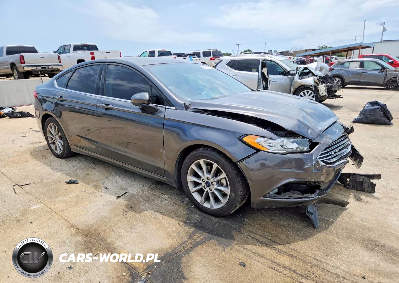 2017 Ford Fusion Se VIN:3FA6P0H79HR397829 - 4