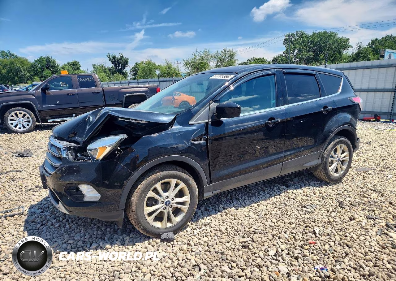 2017 Ford Escape – zdjęcie 1 z 13