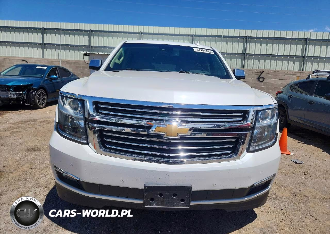 2017 Chevrolet Suburban C1500 Premier VIN:1GNSCJKC0HR200467 - 5