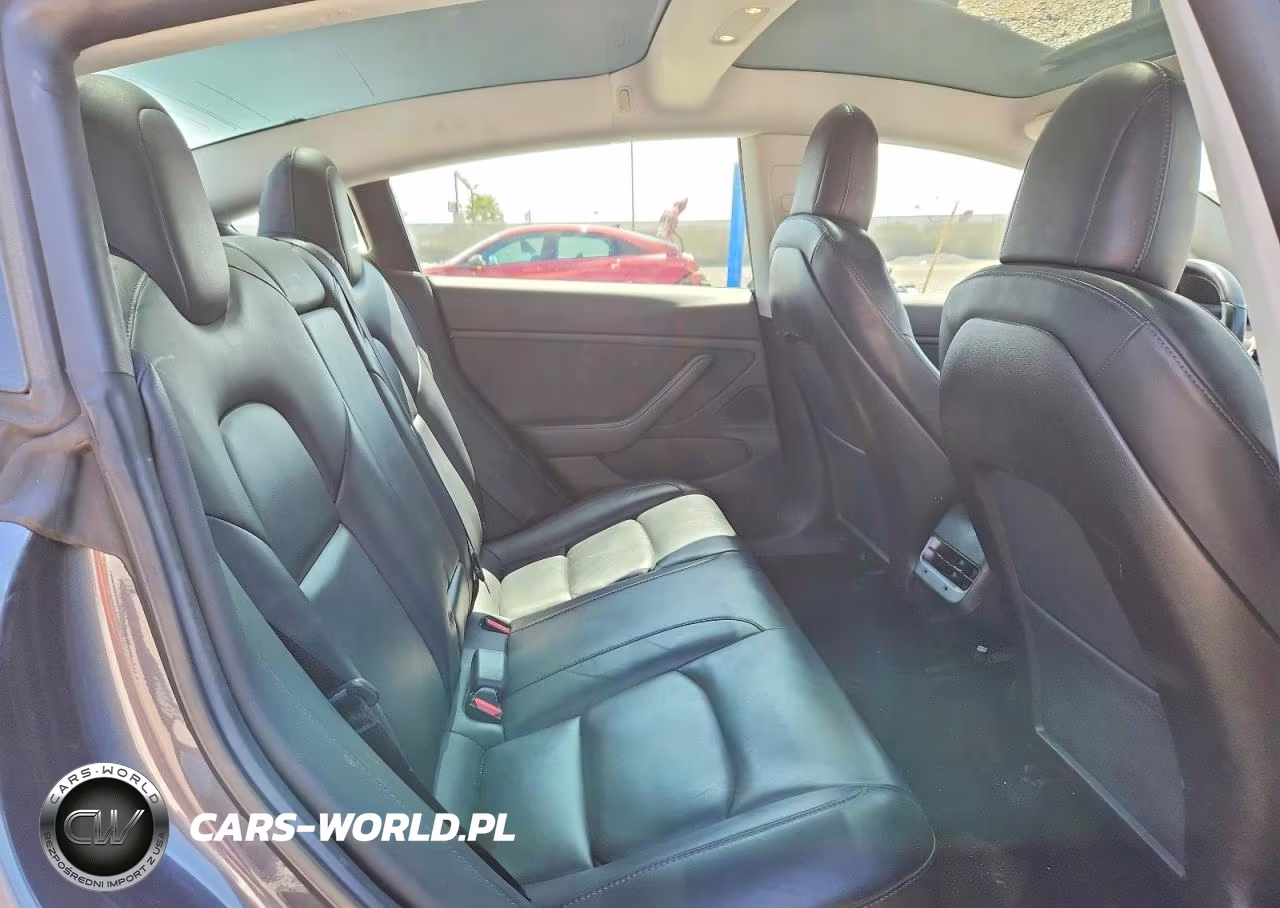 2019 Tesla Model 3 VIN:5YJ3E1EAXKF416311 - 10