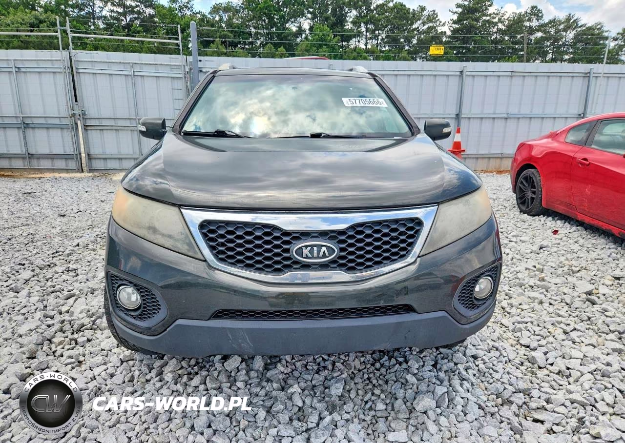 2011 Kia Sorento Lx VIN:5XYKT3A11BG106236 - 5