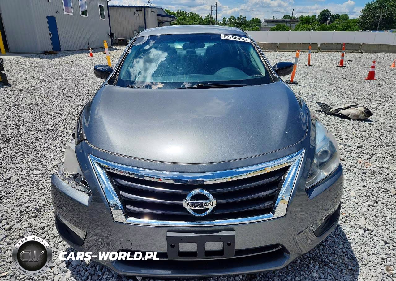 2015 Nissan Altima 2.5 S VIN:1N4AL3AP6FN921312 - 5