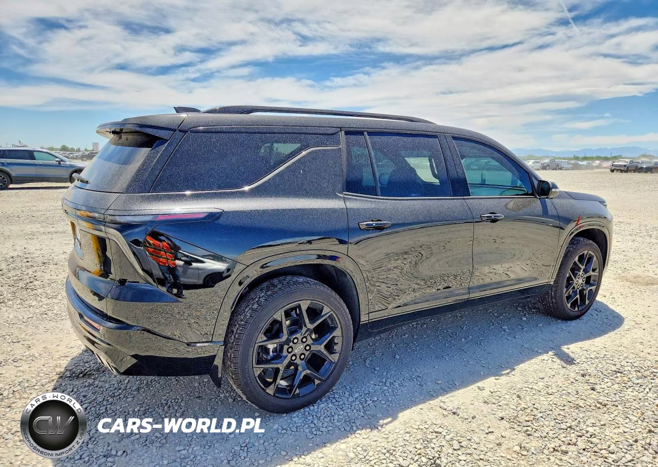 2025 Chevrolet Traverse Rs VIN:1GNEVLRS4SJ289529 - 3