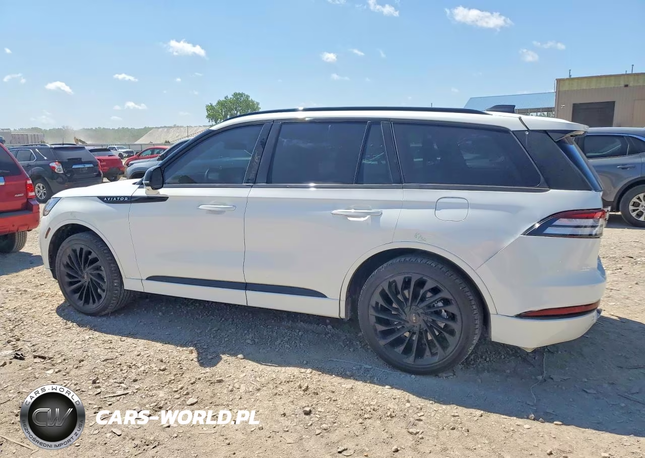 2025 Lincoln Aviator Reserve VIN:5LM5J7XC0SGL11815 - 2