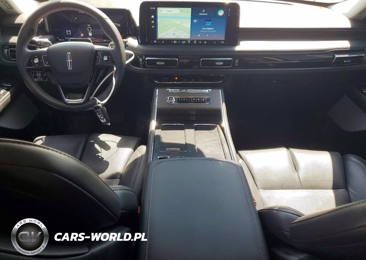 2025 Lincoln Aviator Reserve VIN:5LM5J7XC0SGL11815 - 8